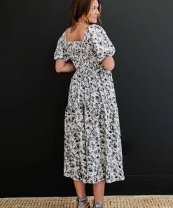 Trendsi Simply Smitten Floral Midi Dress