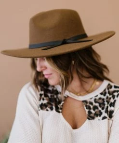 Trendsi Wanderlust Faux Leather Strap Fedora Hat