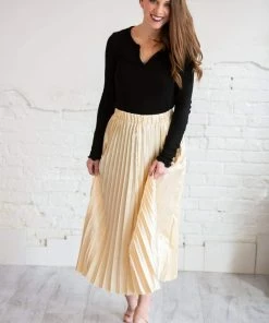Umgee Apparel Metallic HighWaist Pleated Midi Skirt
