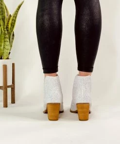 Not Rated Fiera In White