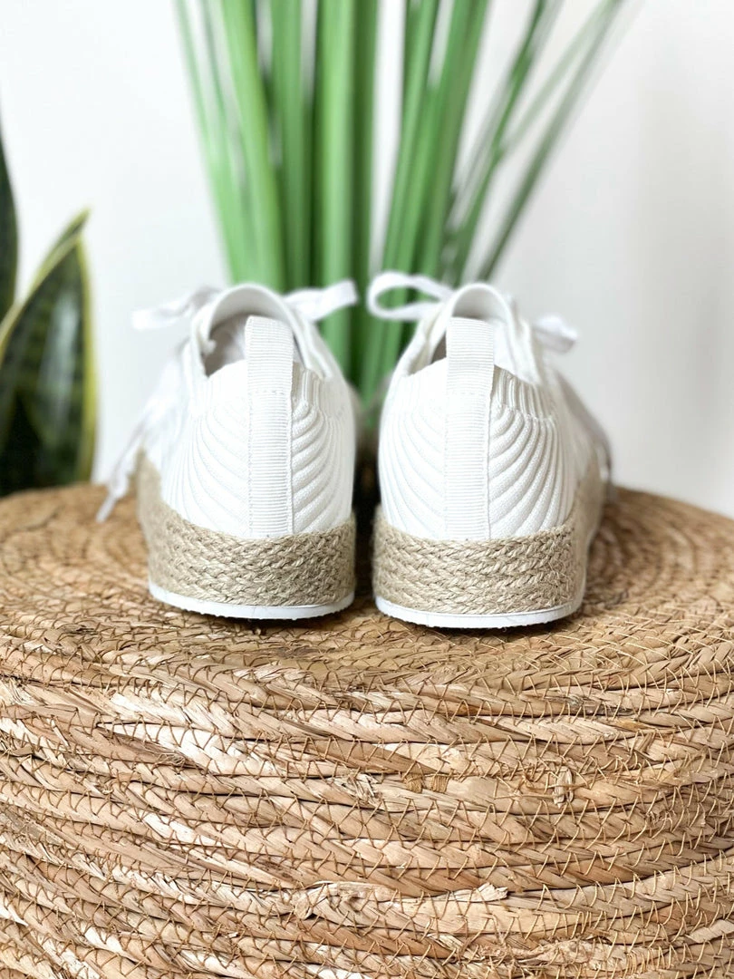 Not Rated Yaras Sneakers In White Apparel 6 Not Rated Yaras Sneakers In White Apparel