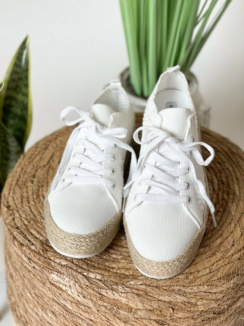 Not Rated Yaras Sneakers In White Apparel 5 Not Rated Yaras Sneakers In White Apparel