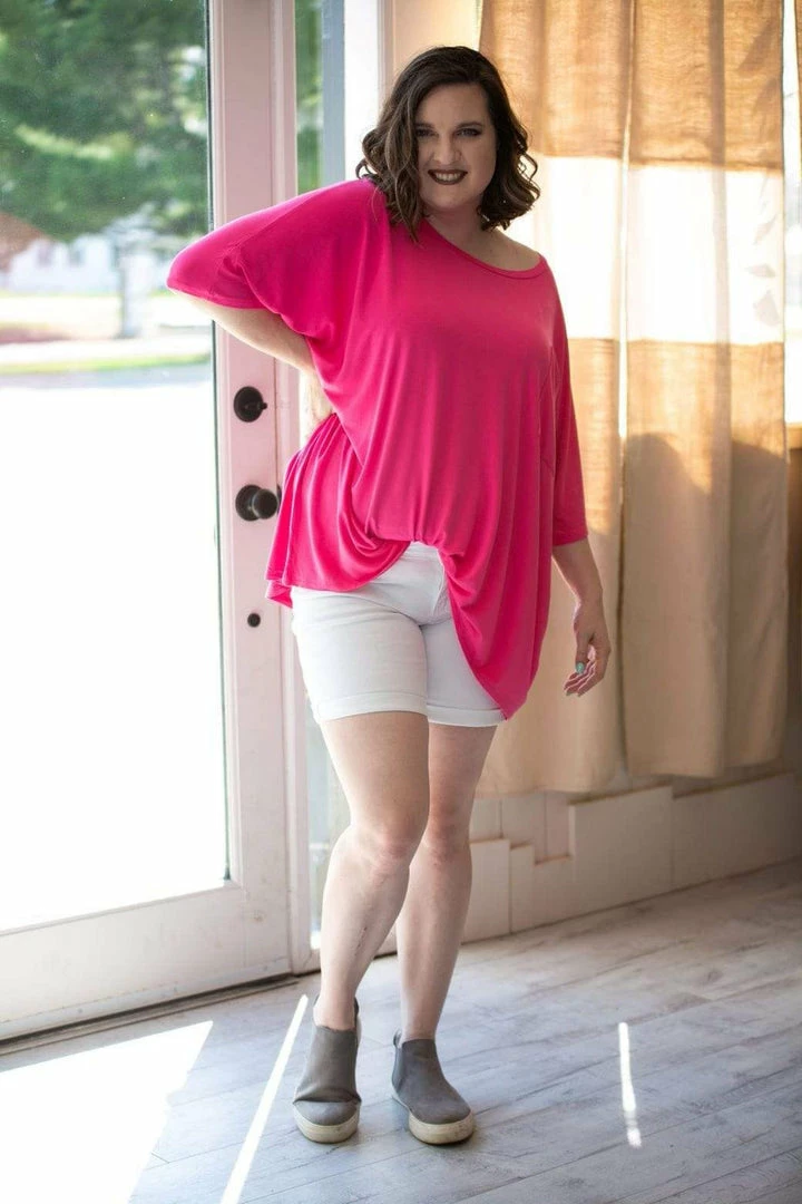 YMI Jeans USA Women 2 Button Mid-Rise Basic Cuffed Shorts - White 2 YMI Jeans USA Women 2 Button Mid-Rise Basic Cuffed Shorts - White