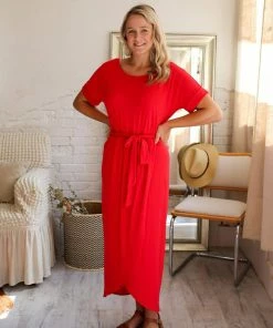 Zenana Apparel Falling For You Ruby Tulip Dress