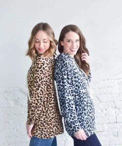 Zenana Leopard Print Hoodie (Tan & Grey) (GHG-L)