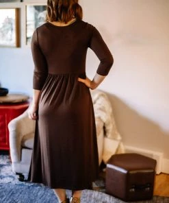 Zenana Apparel Kennedy Pleat Midi Dress In Chocolate 9 Zenana Apparel Kennedy Pleat Midi Dress In Chocolate