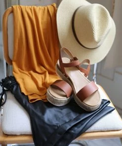 Zenana Apparel Take Me Back V-Neck Tank