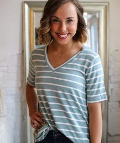 Zenana Apparel Laurel Stripe V-Neck 38 Zenana Apparel Laurel Stripe V-Neck