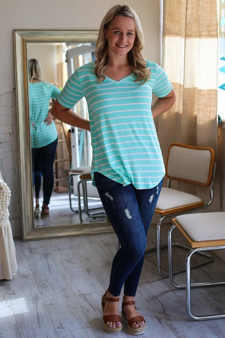 Zenana Apparel Laurel Stripe V-Neck 6 Zenana Apparel Laurel Stripe V-Neck