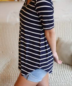 Zenana Apparel Laurel Stripe V-Neck 39 Zenana Apparel Laurel Stripe V-Neck