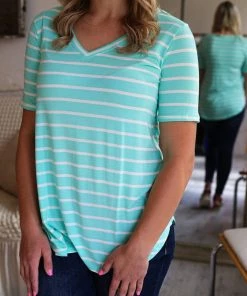 Zenana Apparel Laurel Stripe V-Neck 34 Zenana Apparel Laurel Stripe V-Neck