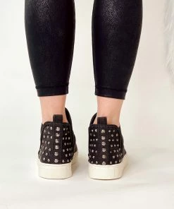 Very G Zoey Sneaker In Black